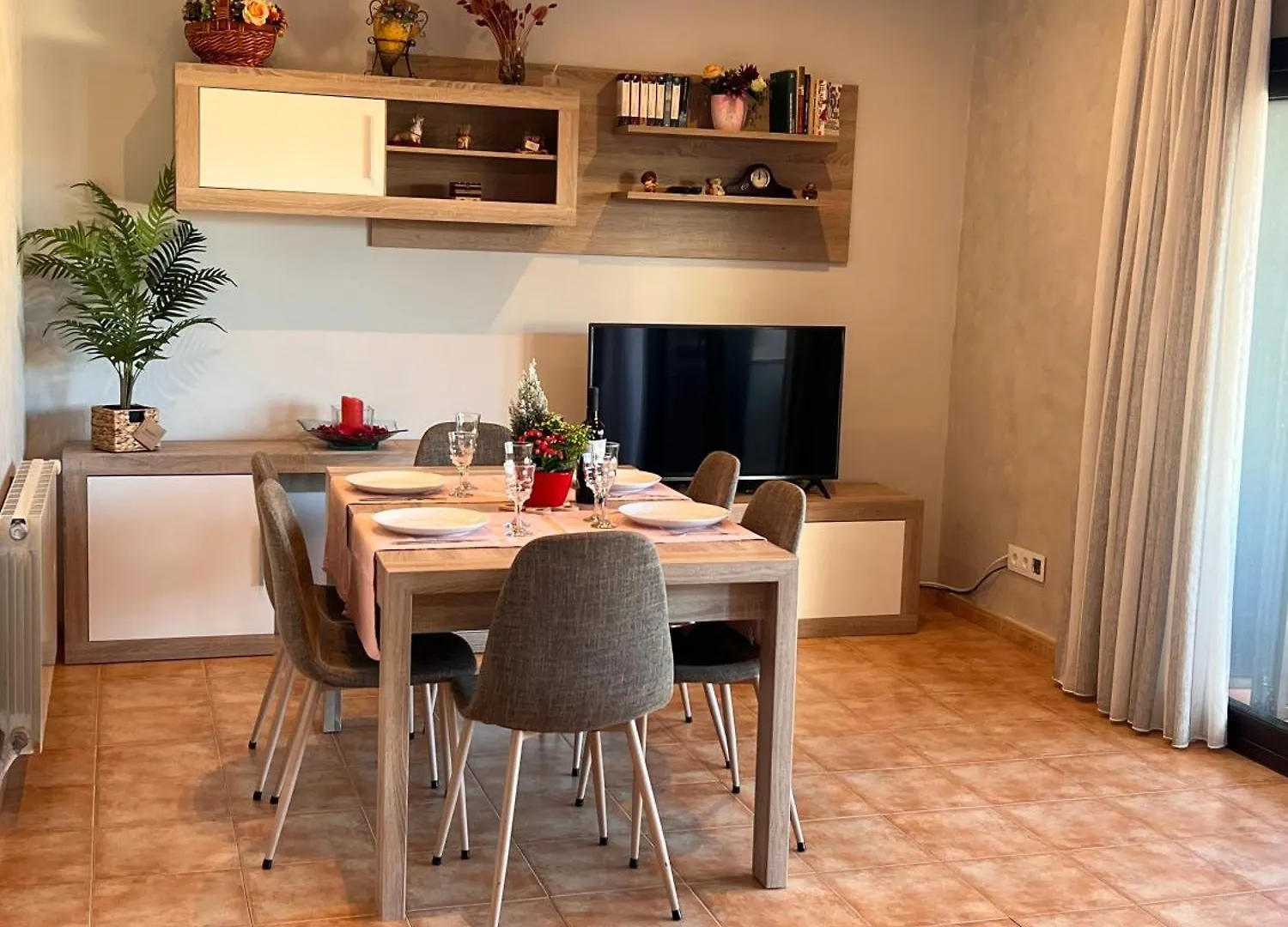 Hébergement de vacances Villa Casa Puig, Piscina Privada ,Aire Acondicionado Free à L' Escala Espagne